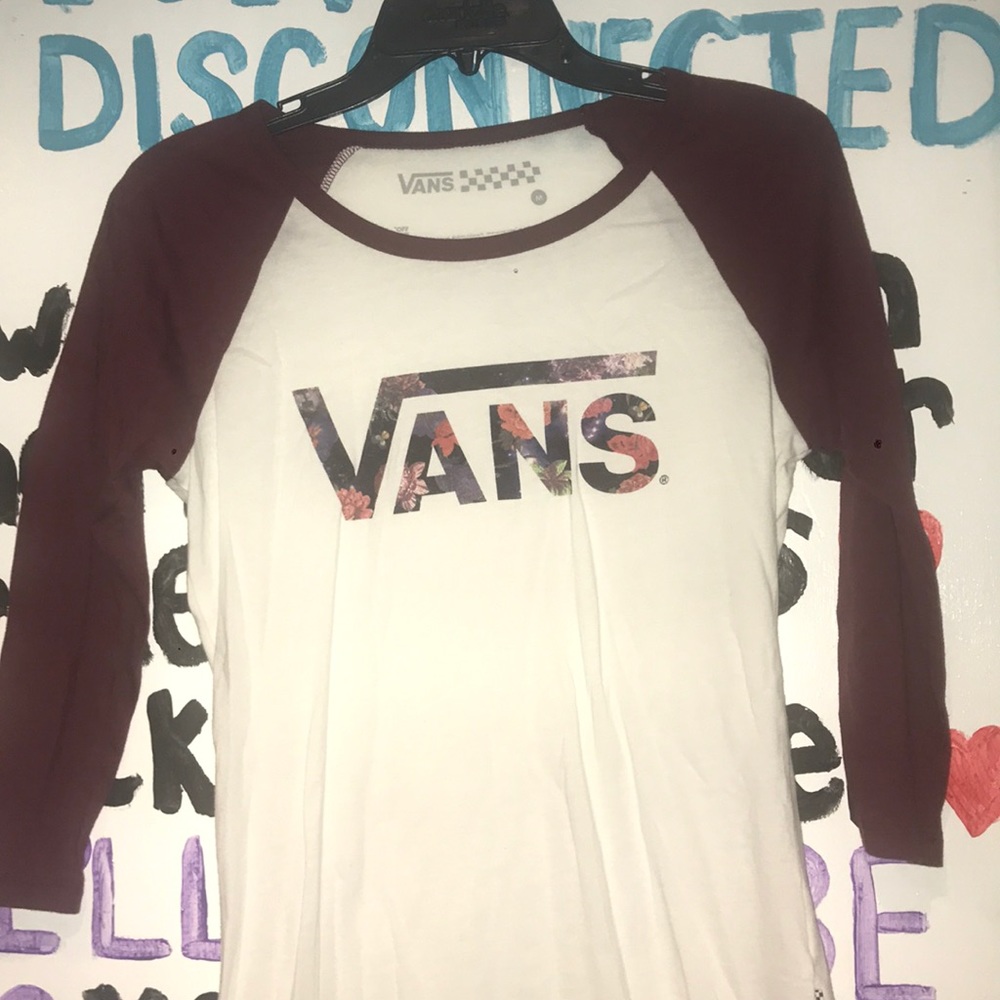 Long sleeve never worn